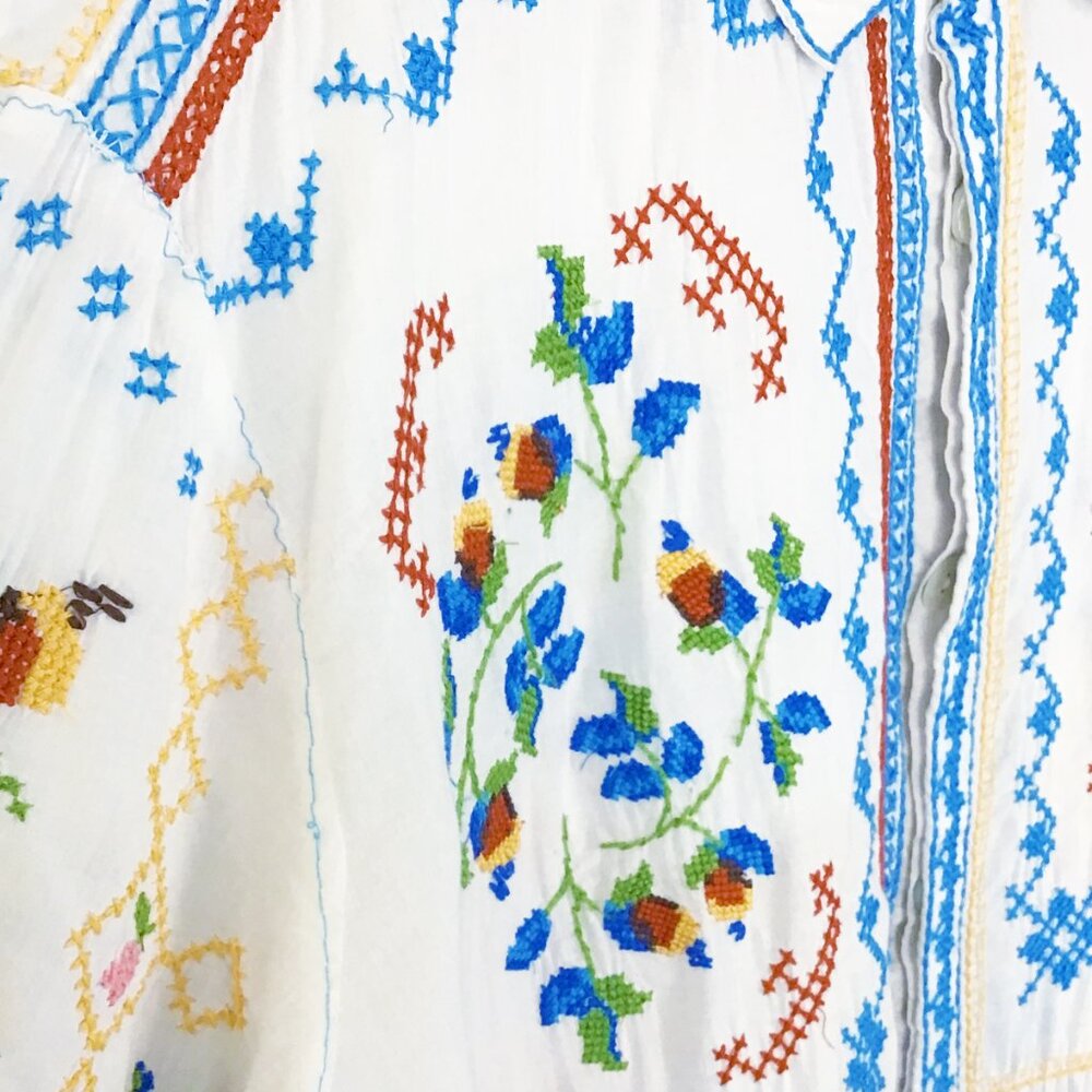 Farm Rio Embroidered Cotton Blouse - Picture 7 of 15